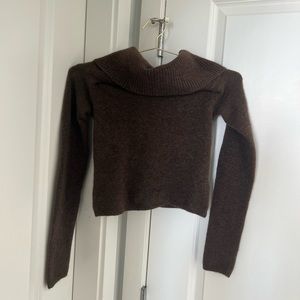 Aritzia Babaton Bustle Sweater